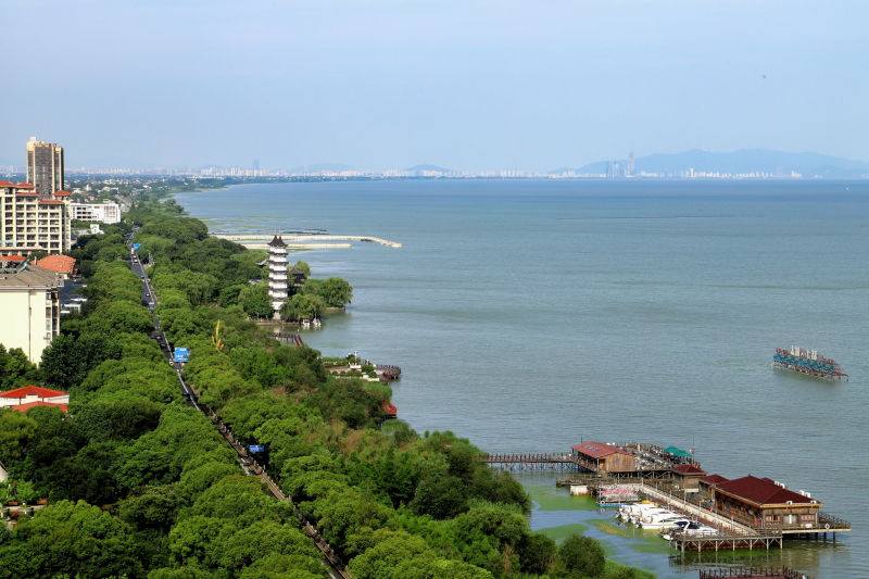 1、“醉美七都,只此青绿”七都镇老年大学孙菊林13806251390.png 1、“醉美七都,只此青绿”七都镇老年大学孙菊林13806251390.png